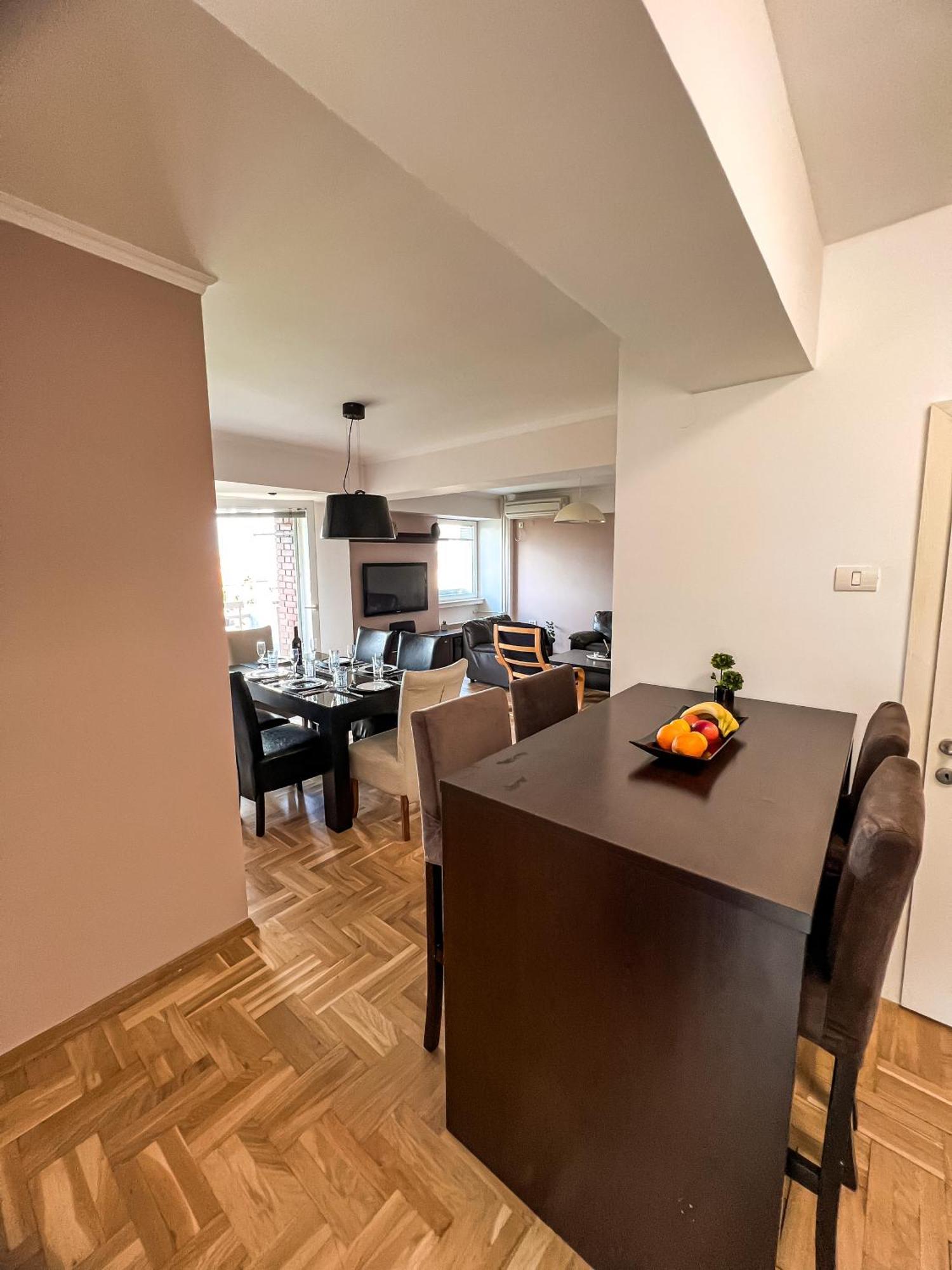 Centre Luxury Apartment Скопье Экстерьер фото